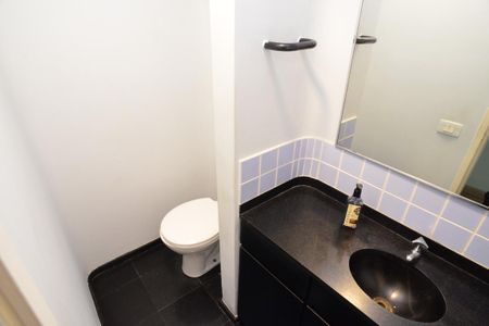 Apartamento para alugar com 215m², 4 quartos e 4 vagas Apartamento para alugar com 215m², 4 quartos e 4 vagasLavabo