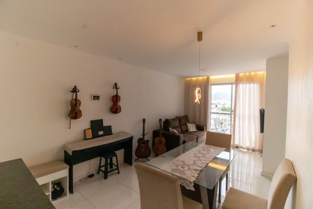 Sala de apartamento para alugar com 2 quartos, 66m² em Centro, Niterói