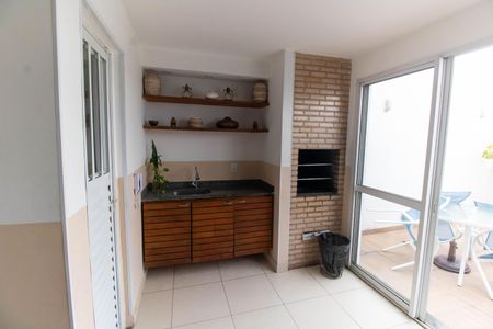 Apartamento para alugar com 66m², 2 quartos e 1 vagaÁrea comum