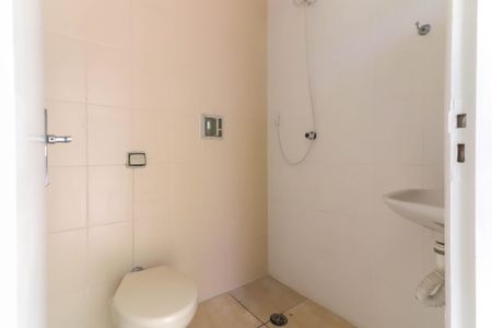 Casa à venda com 336m², 5 quartos e 5 vagasBanheiro Lavanderia