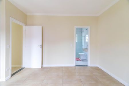 Casa à venda com 336m², 5 quartos e 5 vagasSuite 3