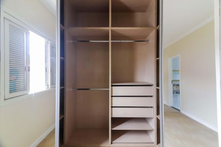 Casa à venda com 336m², 5 quartos e 5 vagasSuite 3