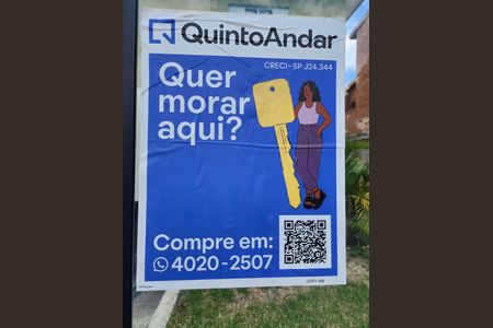 Casa de condomínio à venda com 62m², 2 quartos e 2 vagasPlaca