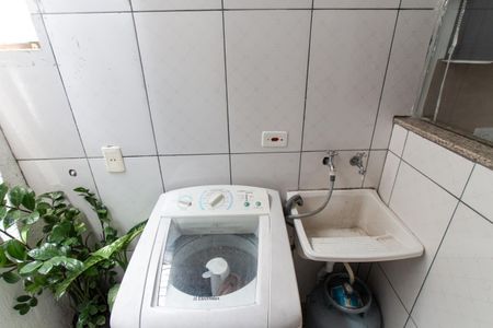 Casa de condomínio à venda com 62m², 2 quartos e 2 vagasÁrea de Serviço