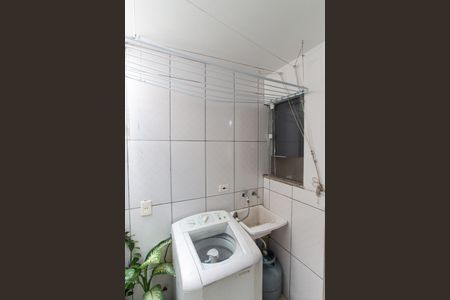 Casa de condomínio à venda com 62m², 2 quartos e 2 vagasÁrea de Serviço