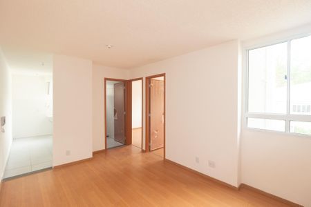 Sala de apartamento para alugar com 2 quartos, 45m² em Campo Grande, Rio de Janeiro