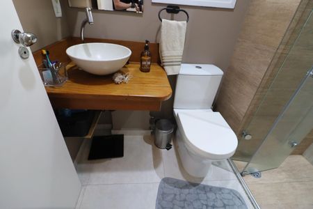 Apartamento à venda com 57m², 2 quartos e 1 vagaBanheiro 2