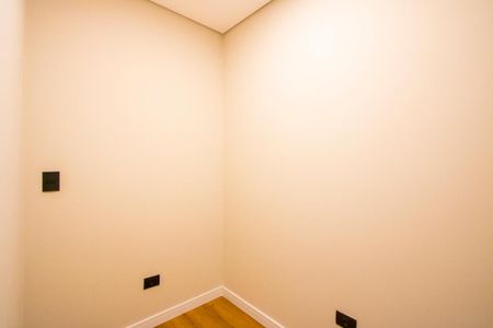Casa à venda com 160m², 3 quartos e 4 vagasCloset do quarto 1