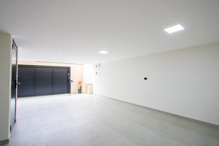 Casa à venda com 160m², 3 quartos e 4 vagasEspaço gourmet/Garagem