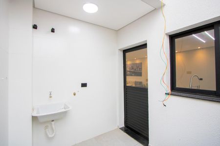 Casa à venda com 160m², 3 quartos e 4 vagasÁrea de serviço
