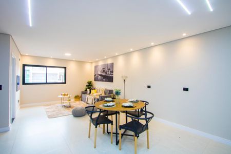 Casa à venda com 160m², 3 quartos e 4 vagasSala/Cozinha