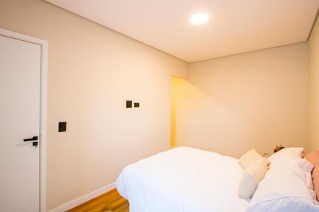 Casa à venda com 160m², 3 quartos e 4 vagasQuarto 1 - Suíte