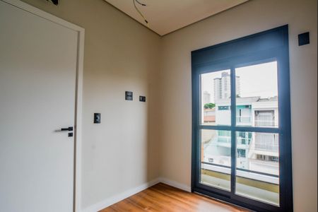 Casa à venda com 160m², 3 quartos e 4 vagas Casa à venda com 160m², 3 quartos e 4 vagasQuarto 2