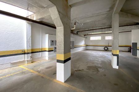 Apartamento à venda com 155m², 4 quartos e 2 vagasVagas