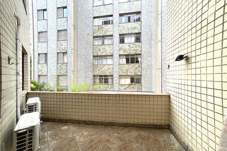 Apartamento à venda com 155m², 4 quartos e 2 vagasÁrea privativa