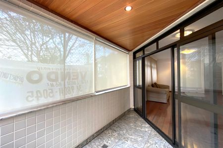 Apartamento à venda com 155m², 4 quartos e 2 vagasVaranda da Sala