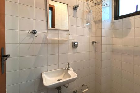 Apartamento à venda com 155m², 4 quartos e 2 vagasBanheiro de serviço