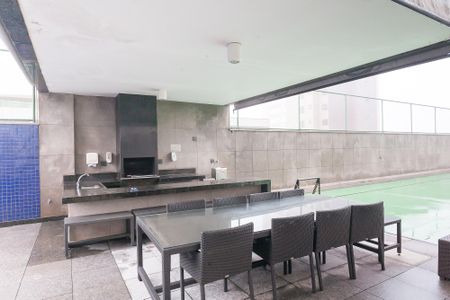 Apartamento para alugar com 107m², 2 quartos e 2 vagasÁrea comum - Piscina