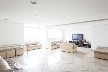 Apartamento para alugar com 107m², 2 quartos e 2 vagasÁrea comum - Salão de festas