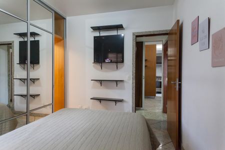 Apartamento para alugar com 107m², 2 quartos e 2 vagassuite 