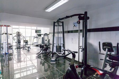 Apartamento para alugar com 107m², 2 quartos e 2 vagasÁrea comum - Academia