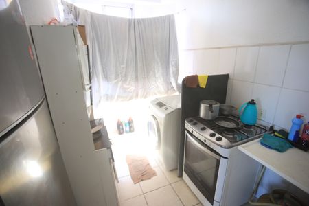 Cozinha de apartamento à venda com 2 quartos, 52m² em Vila Oeste, Belo Horizonte