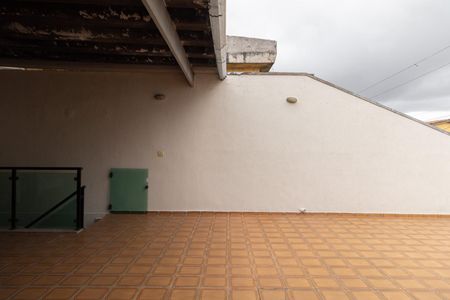 Casa à venda com 180m², 4 quartos e 5 vagas Casa à venda com 180m², 4 quartos e 5 vagasVista Quarto 4