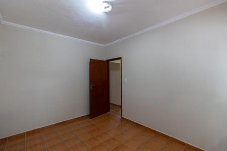 Casa à venda com 180m², 4 quartos e 5 vagas Casa à venda com 180m², 4 quartos e 5 vagasQuarto 1