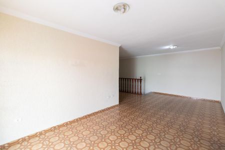 Casa à venda com 180m², 4 quartos e 5 vagas Casa à venda com 180m², 4 quartos e 5 vagasSala