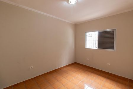 Casa à venda com 180m², 4 quartos e 5 vagas Casa à venda com 180m², 4 quartos e 5 vagasQuarto 2
