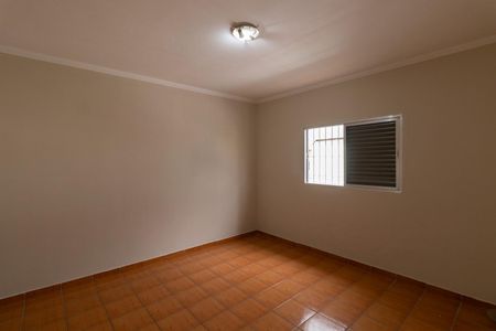 Casa à venda com 180m², 4 quartos e 5 vagas Casa à venda com 180m², 4 quartos e 5 vagasQuarto 3