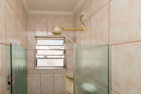 Casa à venda com 200m², 2 quartos e 2 vagas Casa à venda com 200m², 2 quartos e 2 vagasBanheiro da Suíte