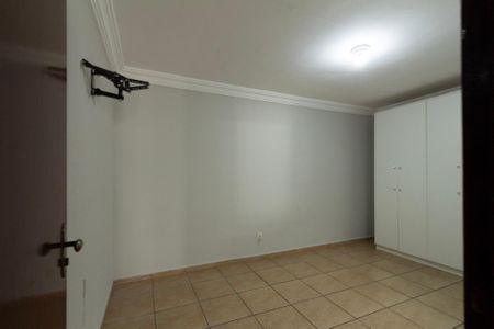 Casa para alugar com 300m², 3 quartos e 3 vagasQuarto 2