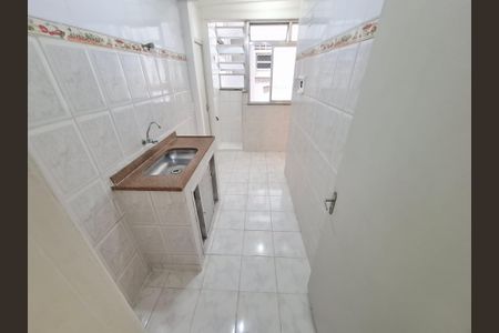 Apartamento à venda com 47m², 2 quartos e sem vagaCozinha e Área de Serviço