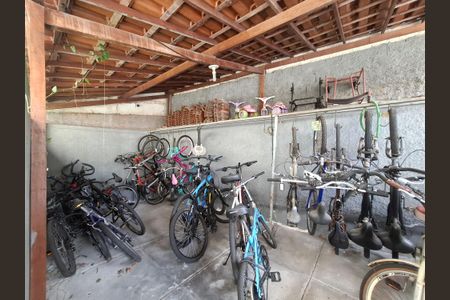 Apartamento à venda com 47m², 2 quartos e sem vagaÁrea comum 