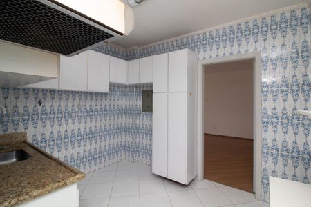 Apartamento à venda com 100m², 2 quartos e 1 vagaCozinha