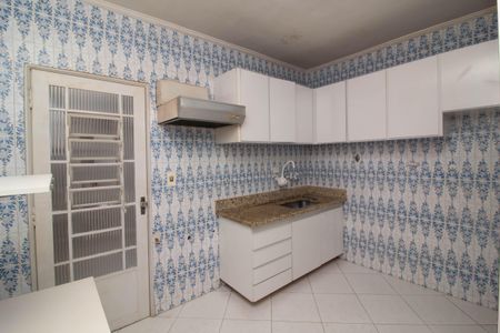 Apartamento à venda com 100m², 2 quartos e 1 vagaCozinha
