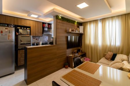 Sala de apartamento à venda com 2 quartos, 42m² em Jardim Gracinda, Guarulhos