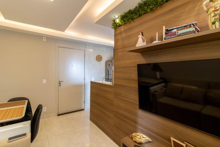 Sala de apartamento à venda com 2 quartos, 42m² em Jardim Gracinda, Guarulhos