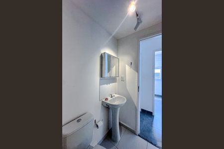 Apartamento à venda com 35m², 2 quartos e sem vagaBanheiro