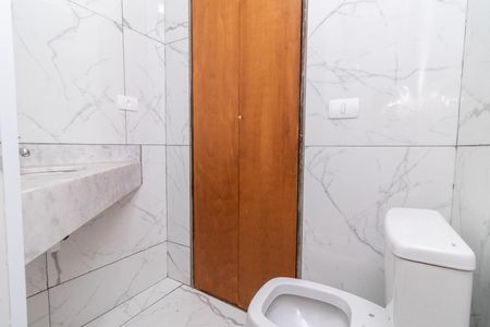 Casa à venda com 66m², 2 quartos e 1 vagaBanheiro da Suíte