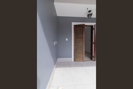 Casa à venda com 66m², 2 quartos e 1 vagaÁrea de Serviço