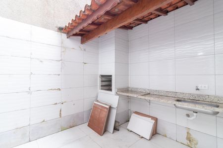 Casa à venda com 66m², 2 quartos e 1 vagaÁrea gourmet