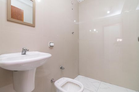 Casa à venda com 66m², 2 quartos e 1 vagaBanheiro