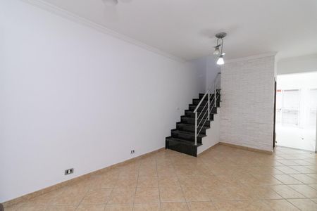 Sala de casa à venda com 2 quartos, 66m² em Vila Ré, São Paulo