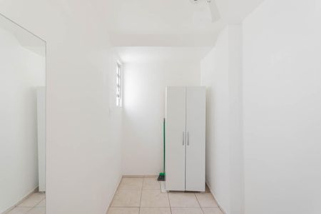 Apartamento à venda com 49m², 1 quarto e 1 vagaQuarto de Serviço