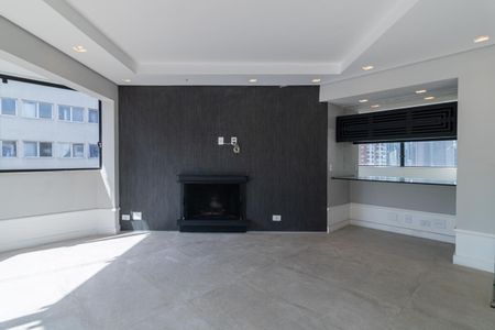 Apartamento à venda com 284m², 3 quartos e 3 vagas Apartamento à venda com 284m², 3 quartos e 3 vagasSala - Piso Superior