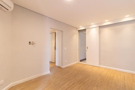 Apartamento à venda com 284m², 3 quartos e 3 vagas Apartamento à venda com 284m², 3 quartos e 3 vagasQuarto Suíte