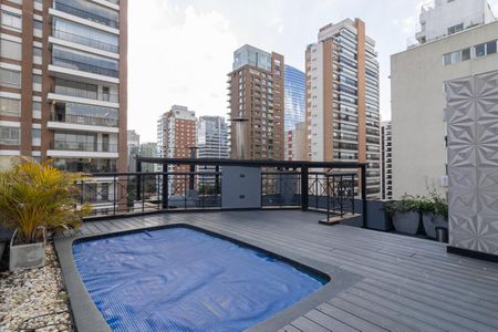Apartamento à venda com 284m², 3 quartos e 3 vagas Apartamento à venda com 284m², 3 quartos e 3 vagasÁrea Privativa - Piscina