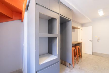 Apartamento à venda com 284m², 3 quartos e 3 vagas Apartamento à venda com 284m², 3 quartos e 3 vagasCozinha